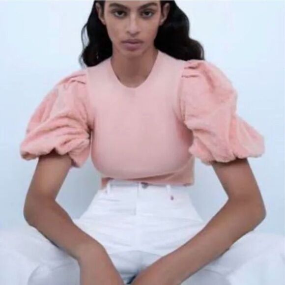 Zara Tops - Zara Pink Crinkle Puff Sleeve Cropped Top Size Medium